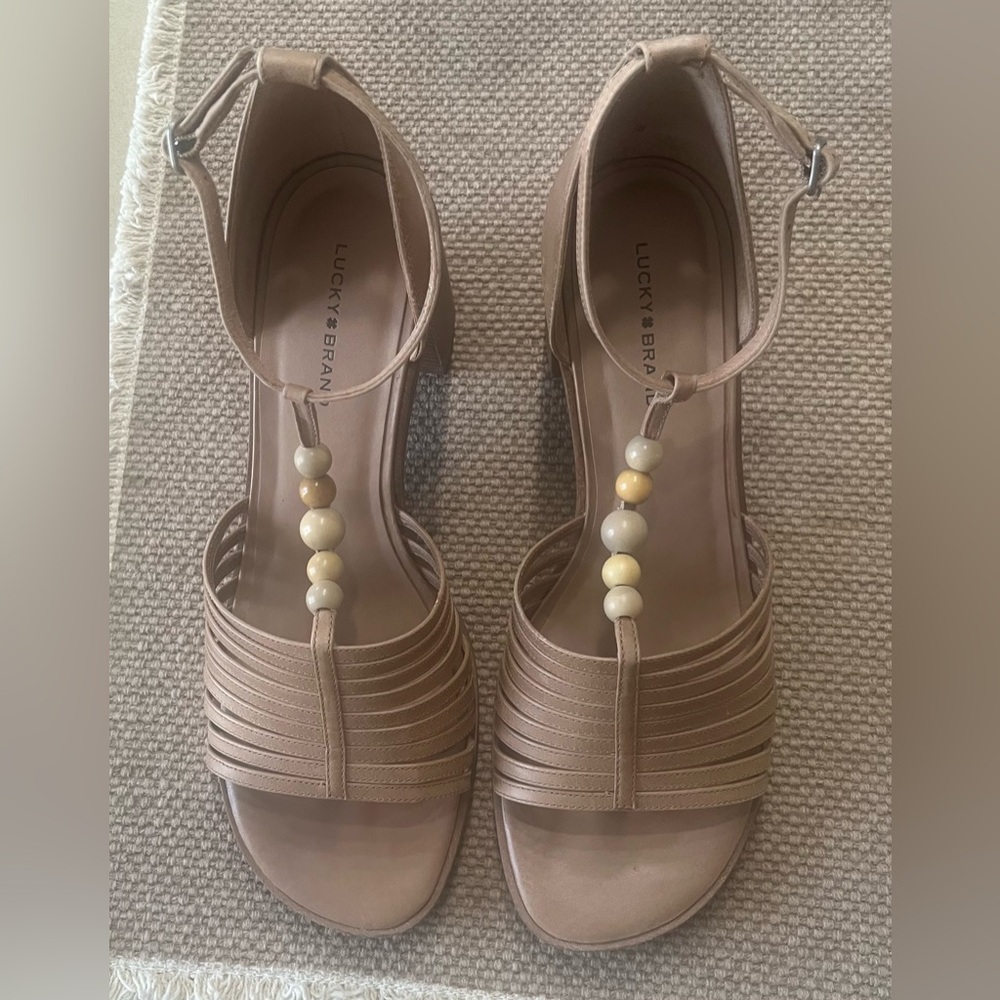 Lucky Brand Beige/Tan Beaded T-Strap Sandals